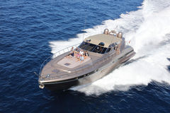 Motorboot Overmarine Mangusta Bild 3