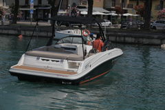 Motorboot Bayliner VR6 Bild 4