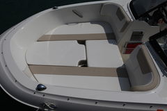 Motorboot Bayliner VR4 Bild 10