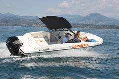 Motorboot Bayliner VR4 Bild 2