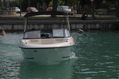Motorboot Bayliner VR4 Bild 8