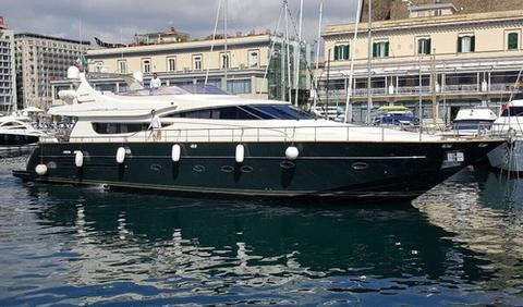 Motorboot Riva Opera 80 S Bild 1