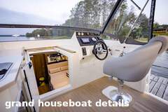 Motorboot Balt Yacht Grand 37 Bild 11